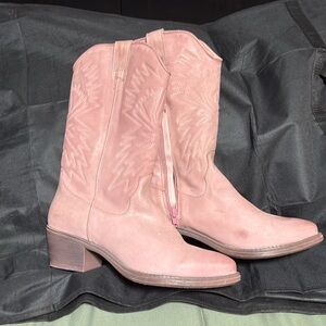 Women’s Steve Madden pink cowboy boots size 11